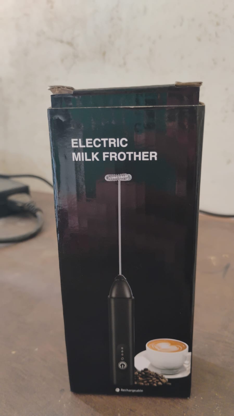 Electric Handheld Milk Frother with Steel Whisk