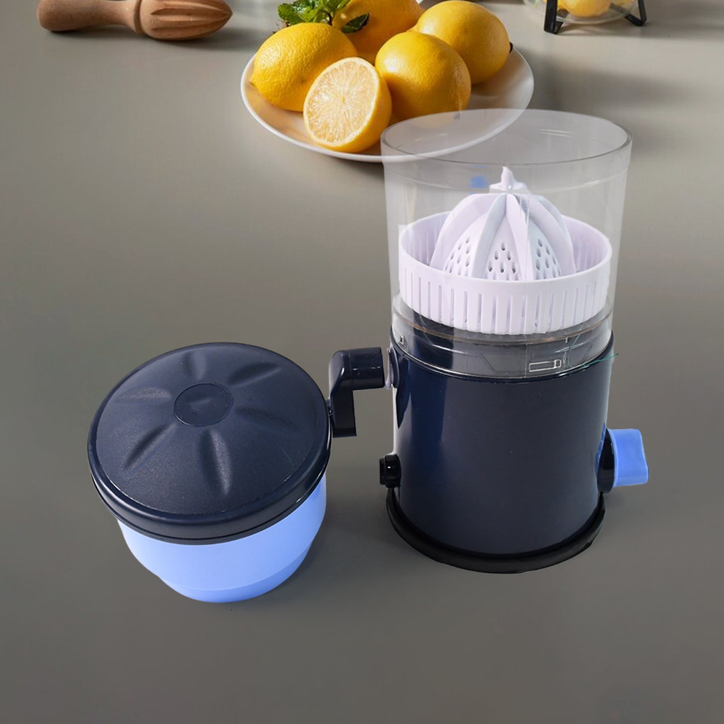 Hand Operated Compact Manual Juicer (Multicolor  1 Pc)